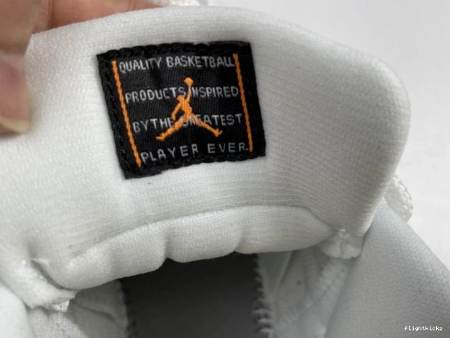 CITRUS BRIGHT LOW 11 RETRO AH7860-139 JORDAN AIR 1020